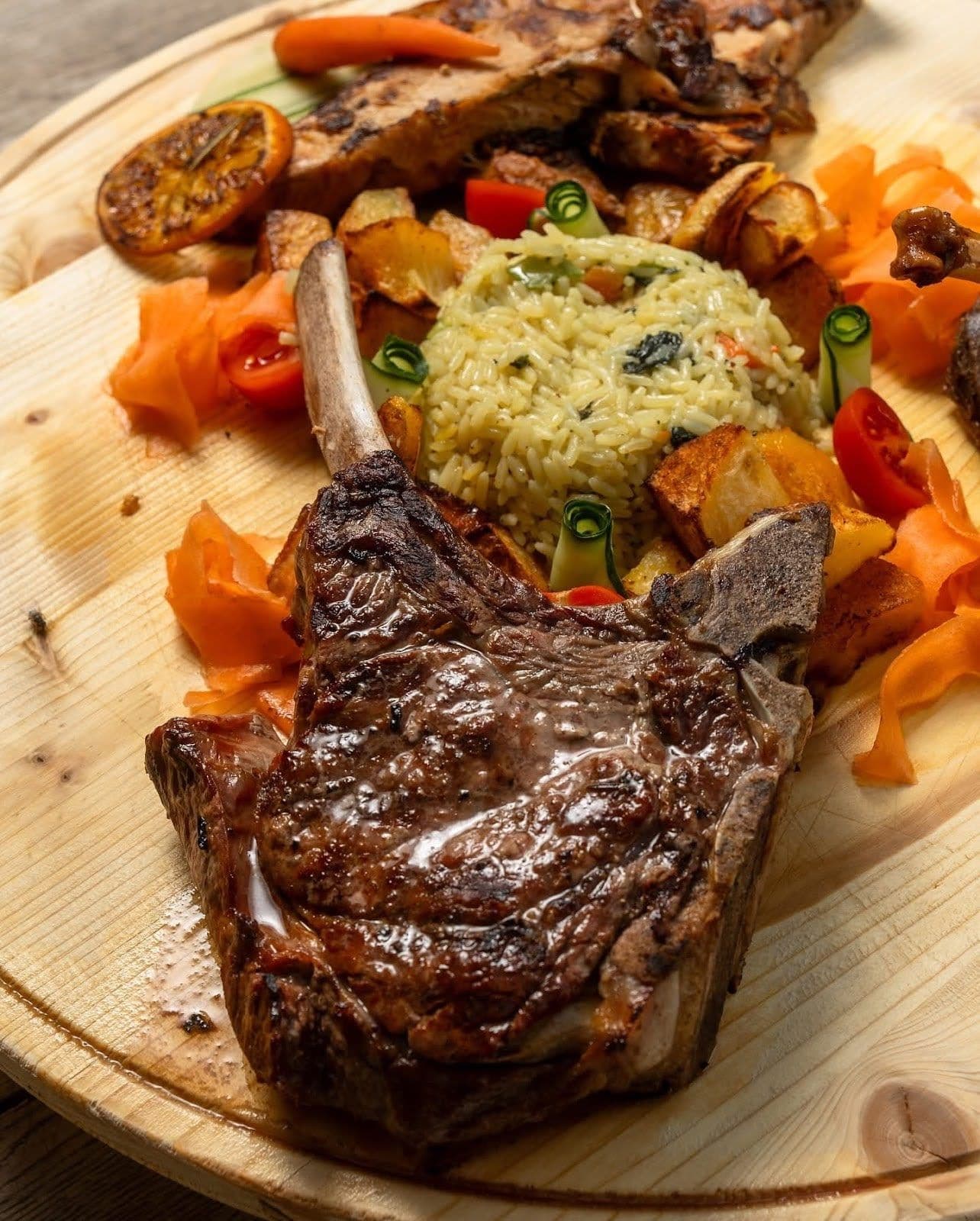 Traditional Menu with Beef Tomahawk	
